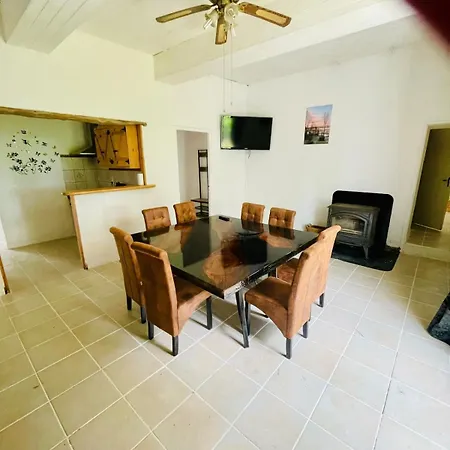 Apartment 3 Bedroom On Bidallon Manor Estate *